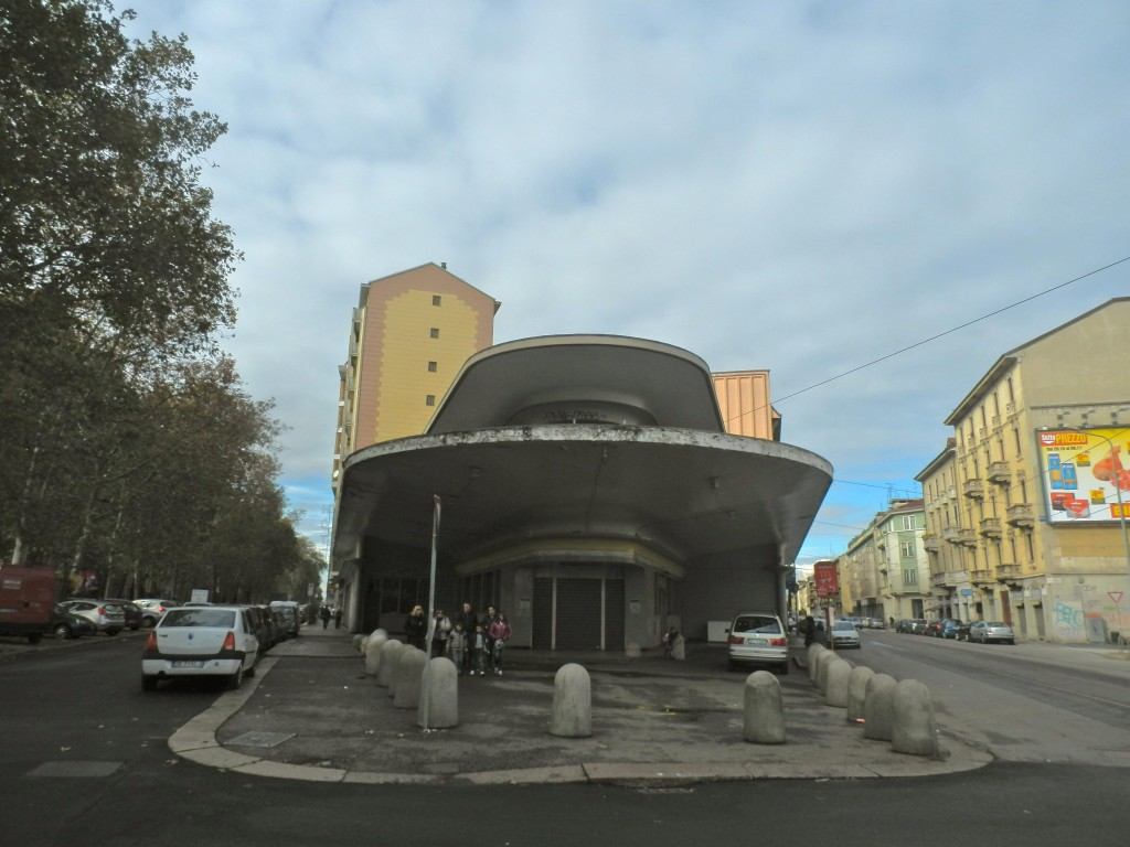©EritreaLive, Milano, Stazione di Servizio Piazzale Accursio